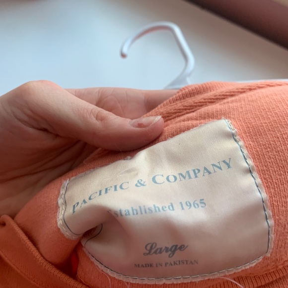 OBX crewneck - Picture 3 of 4